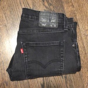 LEVIS BLACK 512 JEANS (GOOD CONDITION)